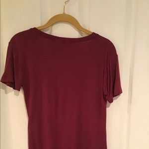Tee shirt short sleeves  large wine color
